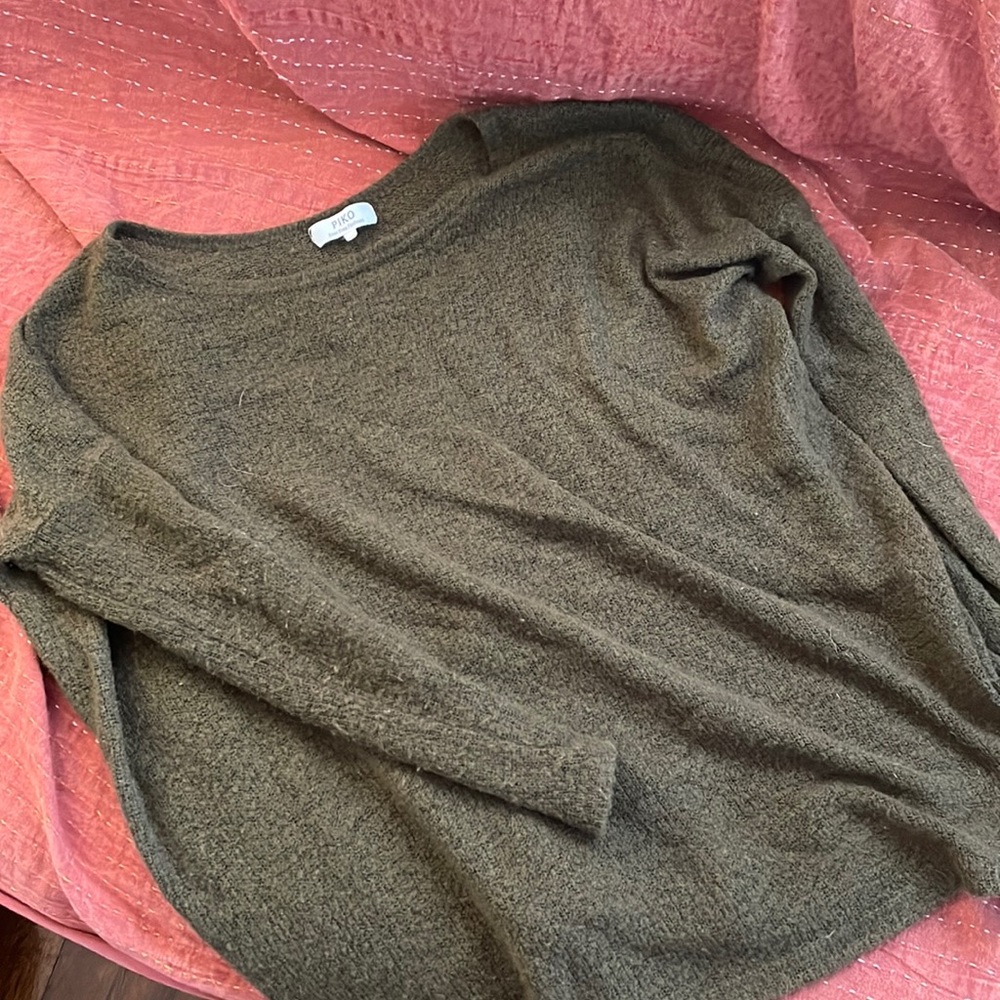 piko sweater